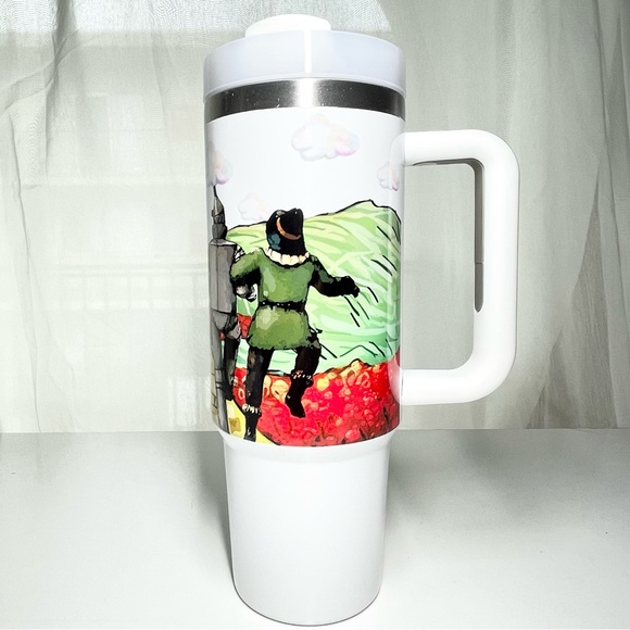 Disney Wizard of oz 40 oz Tumbler/Water bottle/Mug with lid, handle and straw. B - Picture 3 of 8